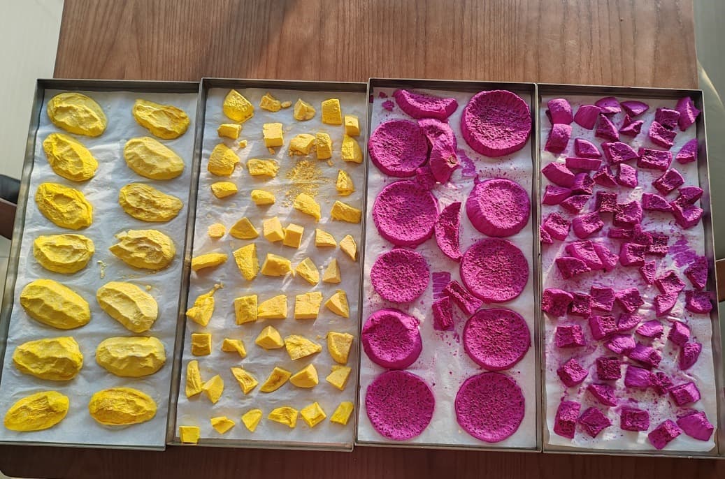 Freeze-Dried Fruits